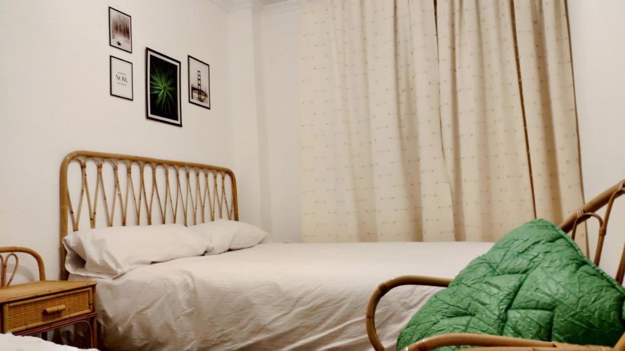 Perfect Apartment Near The Beach Аликанте Екстериор снимка